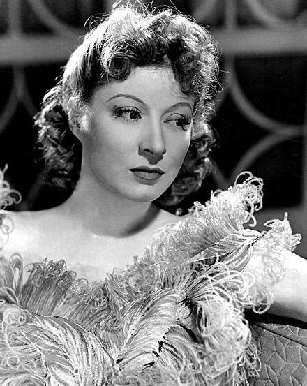 how tall was greer garson|Greer Garson height